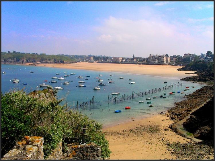 http://tofparthenayphoto.wifeo.com/images/d/din/Dinard-042b.jpg